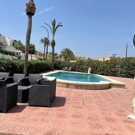 Casa Beavan Аликанте