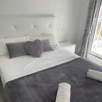 Casa Beavan Villa *